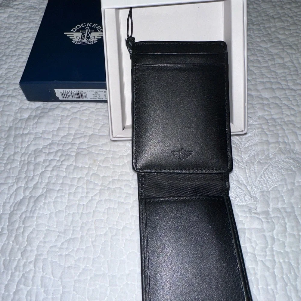 Dockers Black Leather Front Pocket Wallet